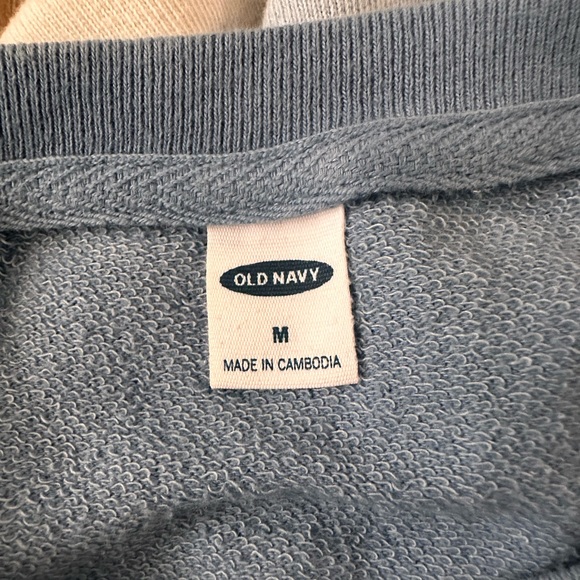 Old Navy Crop Top - Picture 2 of 3